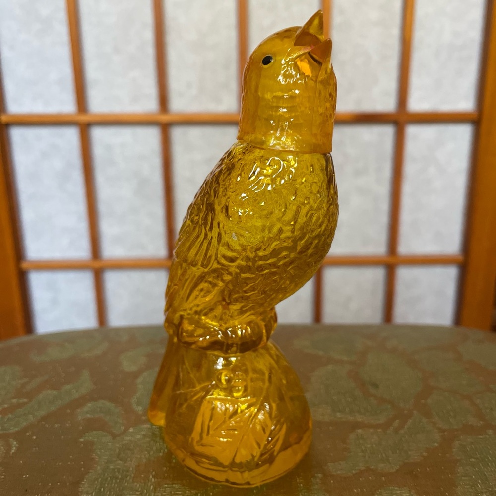 Vintage 70s Collectible Avon Budgie Perfume Bottle - Picture 6 of 11